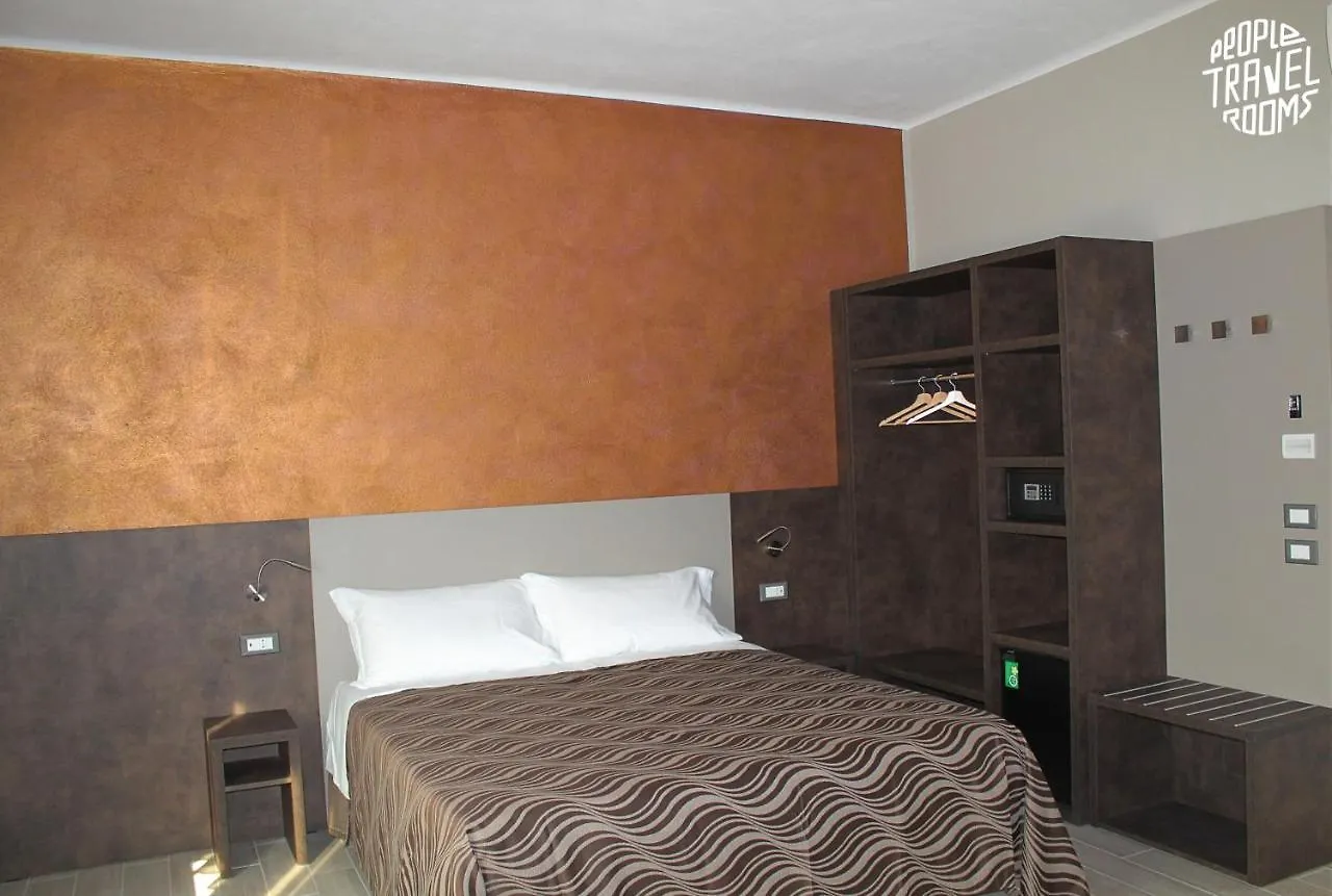 People Travel Rooms Bologna