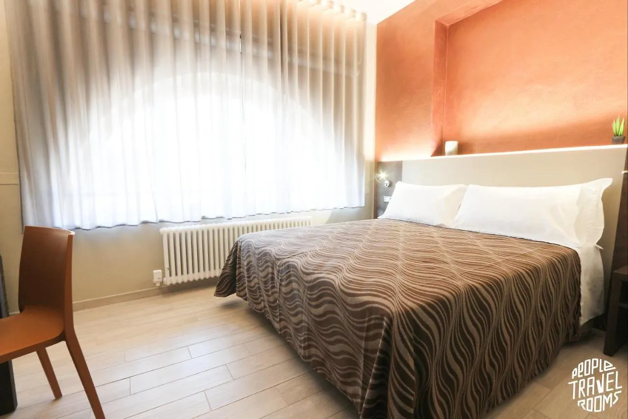 People Travel Rooms Bologna