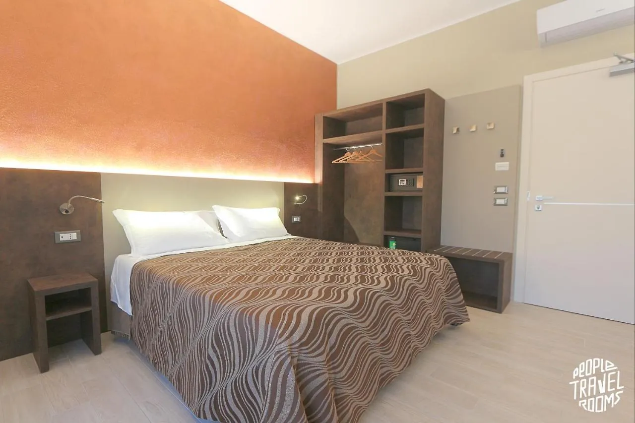 Guest house People Travel Rooms Bologna