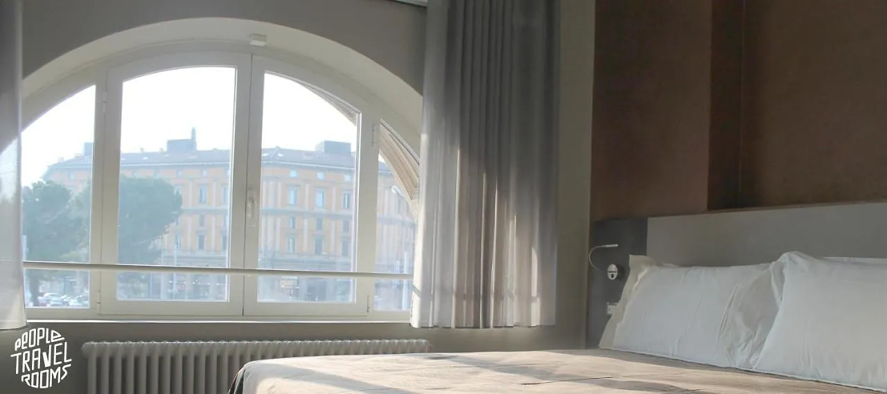 Guest house People Travel Rooms Bologna